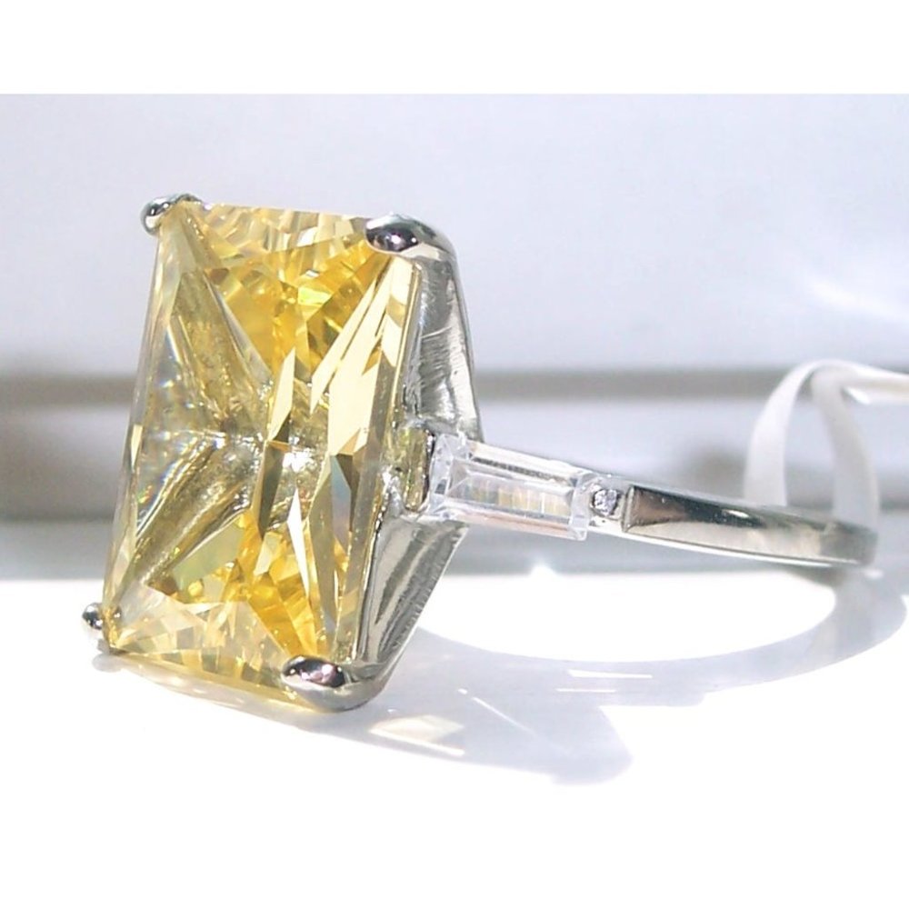 STAINLESS STEEL Canary Yellow Radiant Cut Cubic Zirconia Ring - Picture 14 of 16